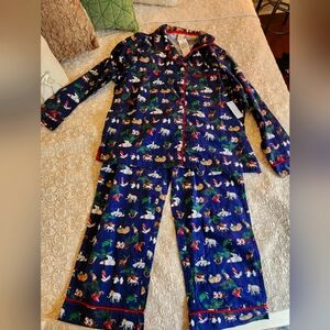 NWT Vera Bradley Fannel Pajama Set. Snow Globe Motifis XL